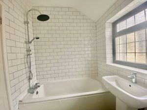 Photo 18- click for photo gallery